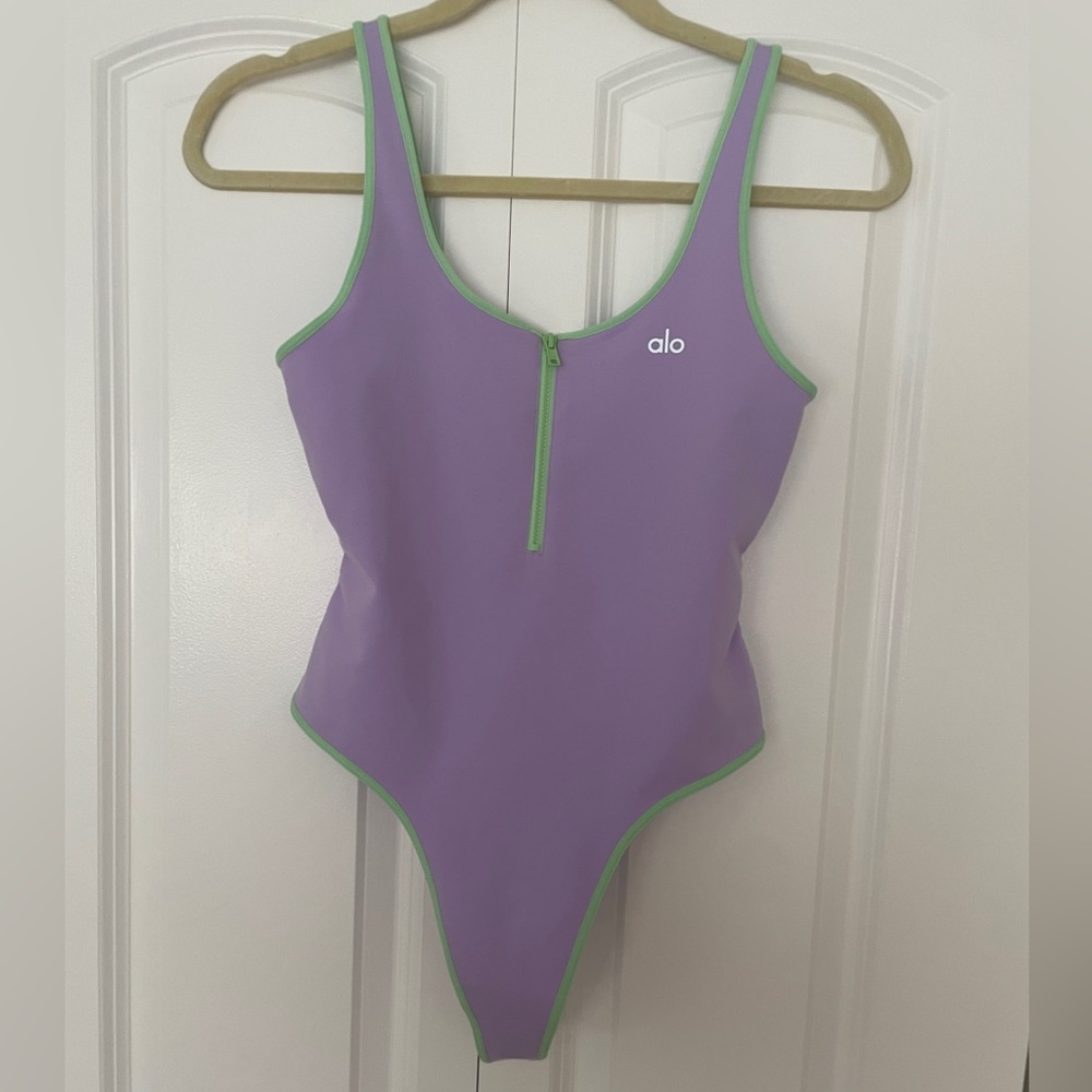 ALO Yoga Bodysuit
